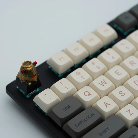 San Naughty keycaps - Painted San Naughty Keys - KEYCAPIST